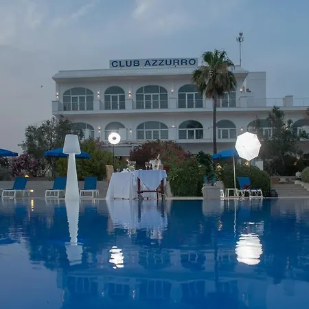 ホテル Club Azzurro &