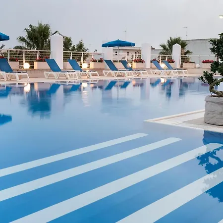 Club Azzurro &