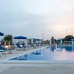 Club Azzurro & 4* Porto Cesareo