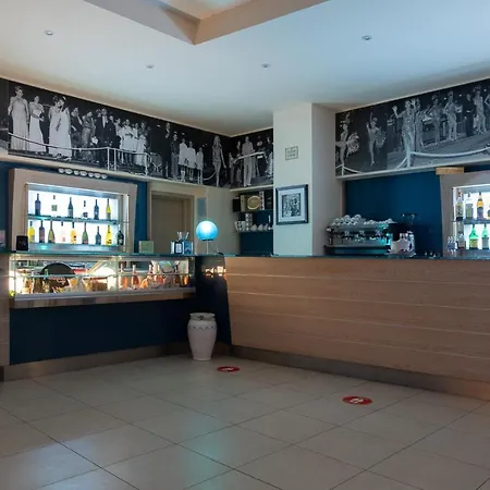 Club Azzurro & Hotel