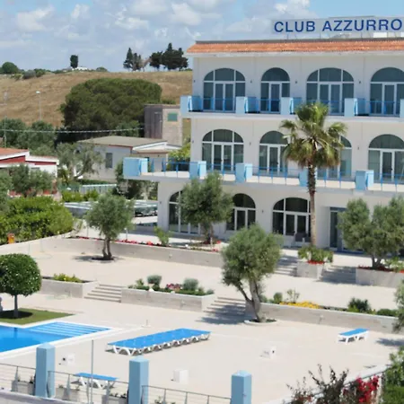 Club Azzurro & Hotel 4*